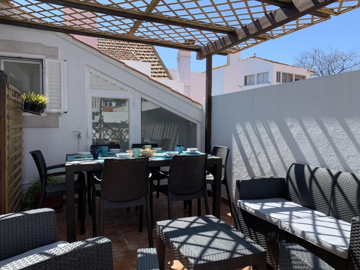Duplex Apartment With Terrace In Cascais Downtown Exterior photo